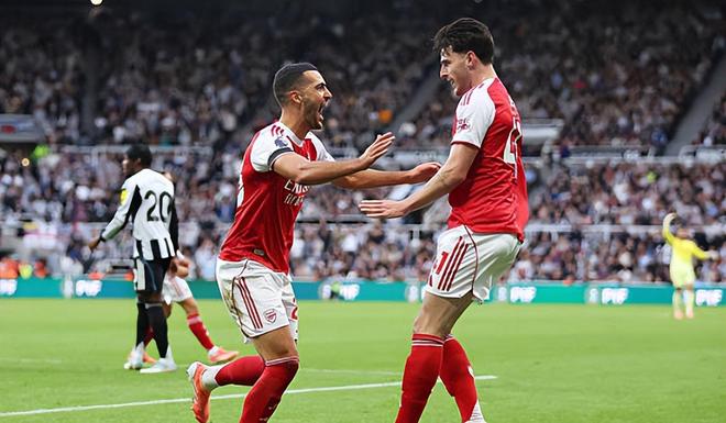 阿森纳惨遭绝杀,战绩再遭一挫的简单介绍 阿森纳惨遭绝杀,战绩再遭一挫的简单介绍