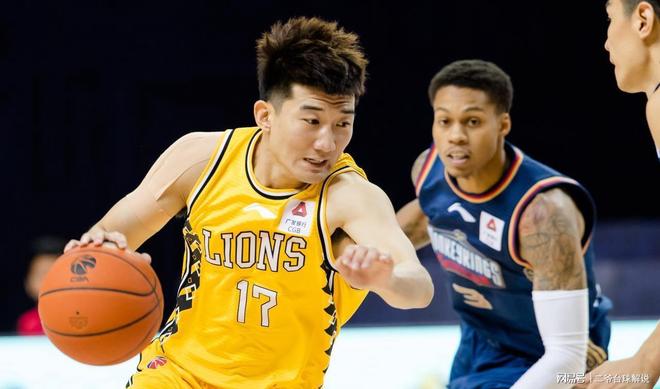 包含太阳横扫山东队，孙铭徽关键制胜的词条